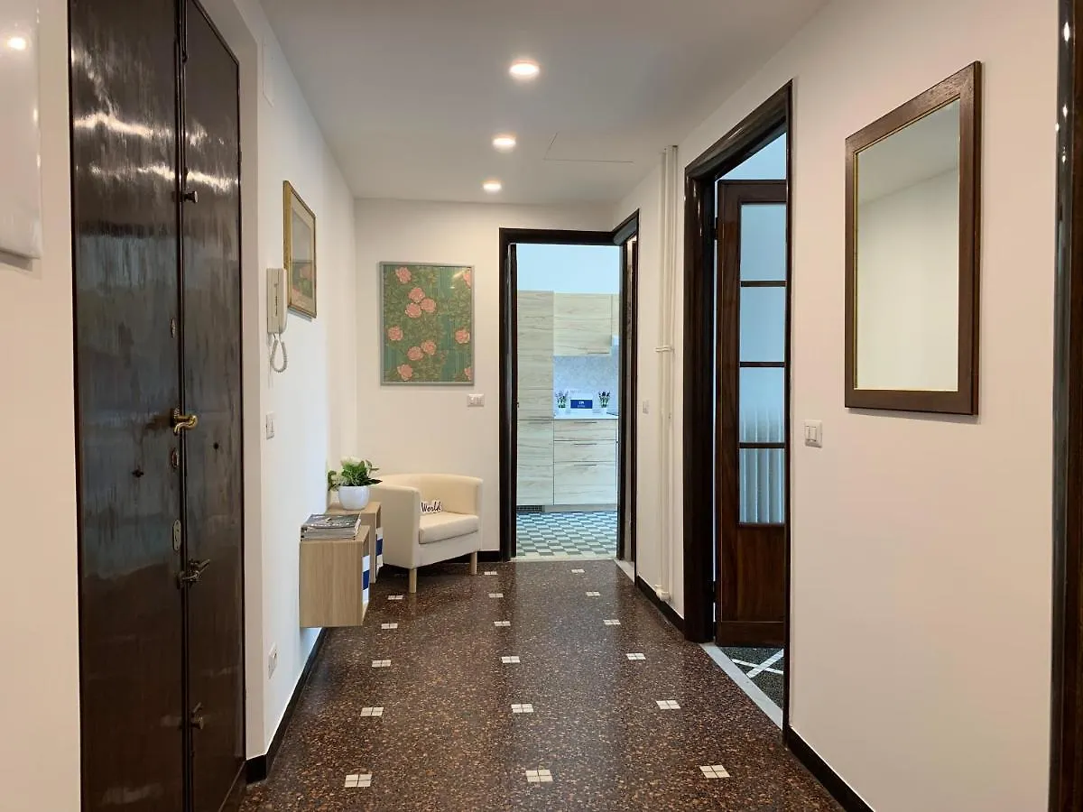House Acciuga Innamorata By Holiday World Chiavari 0*,  Italia